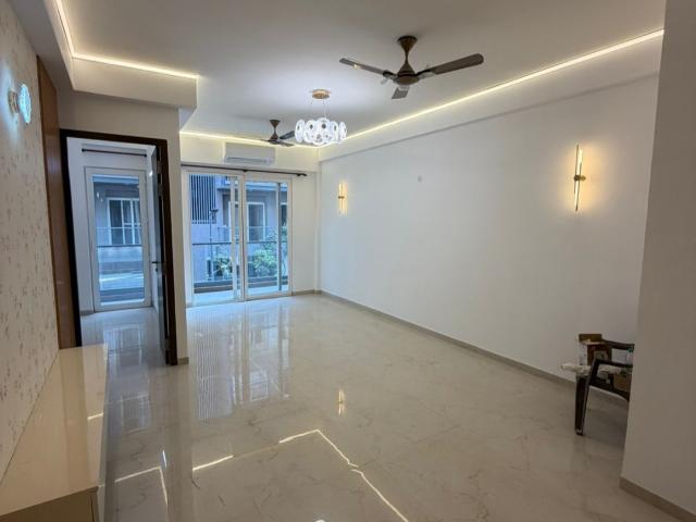 Flat for rent in Hariana