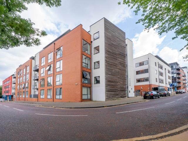 Studio for rent in Park Central, Birmingham