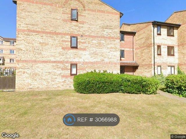 Studio for rent in Holywell Estate, Watford