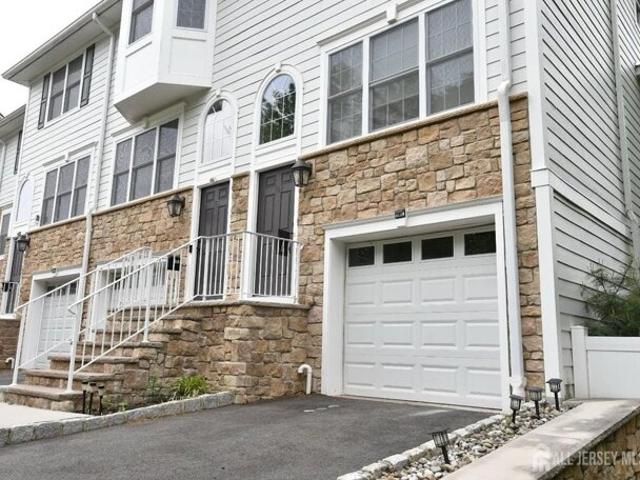 House for sale in Avenel House for sale in Avenel