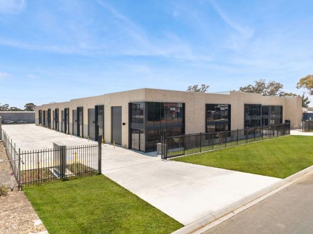 Warehouse for sale in Bendigo, Victoria