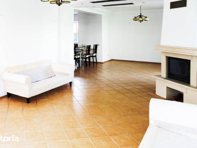 Casă închirieri în New Point Residence, Voluntari