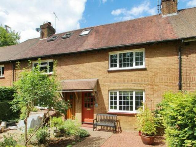 House for sale in The Butts, Kent