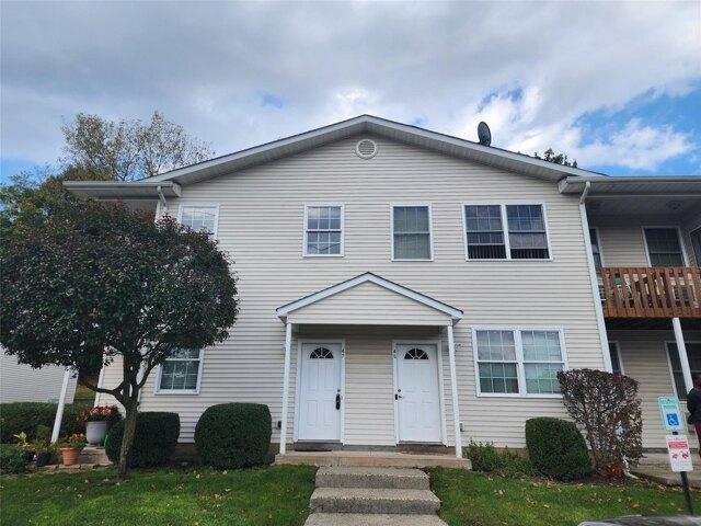 Condo for sale in Nanuet