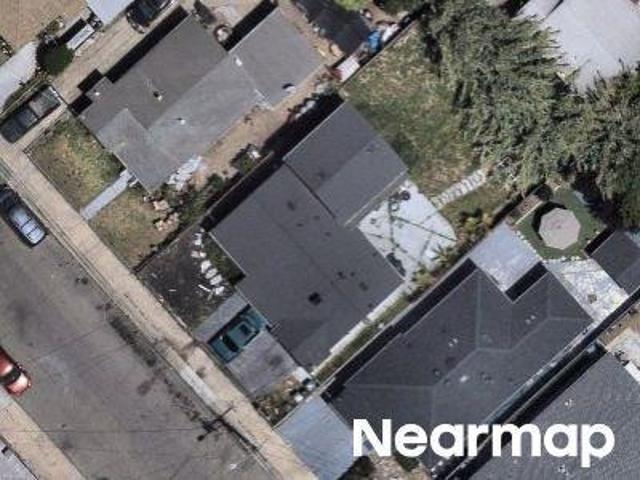 House for sale in Oakland, California