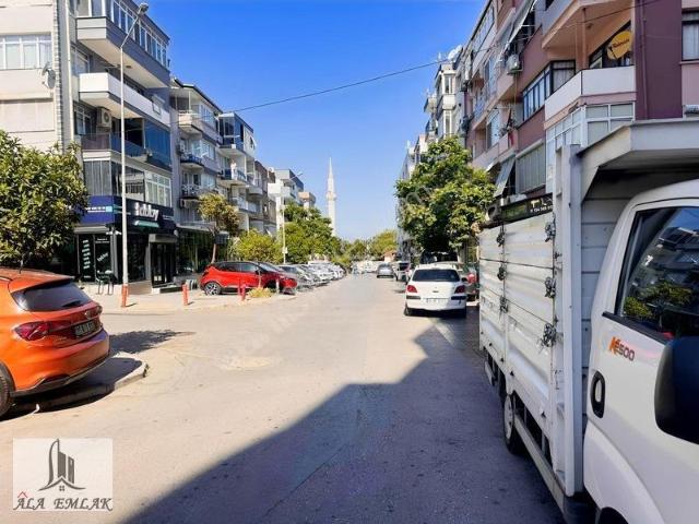Konak, İzmir içerisinde satılık mülk