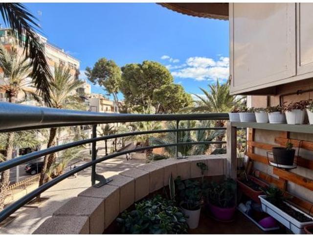 Piso en venta en Pataes, Elche