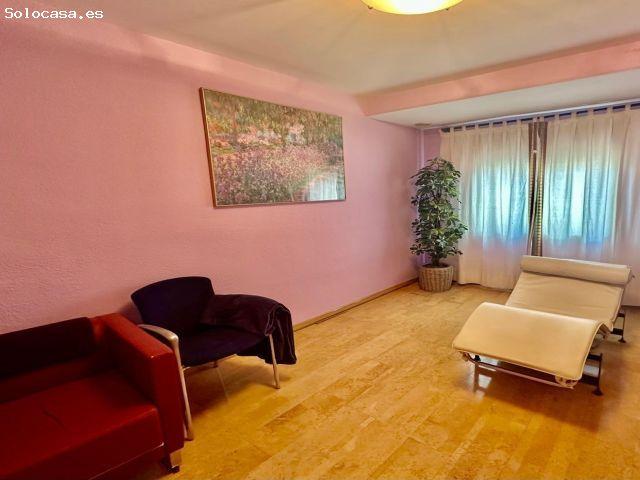 Piso en venta en Parque del Príncipe, Cáceres