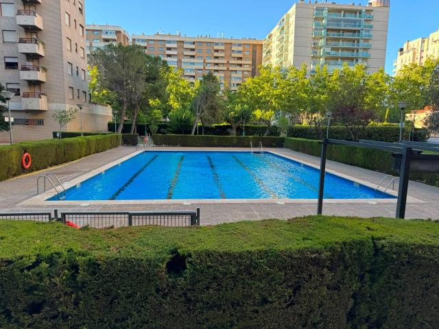 Apartamento en alquiler en Delicias, Zaragoza