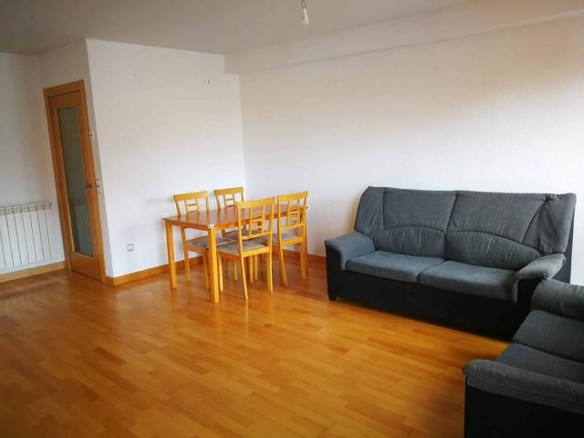 Piso en venta en Villares De La Reina, Castilla y León