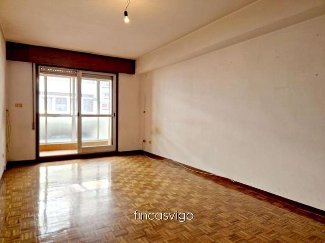 Piso en venta en Lavadores, Vigo