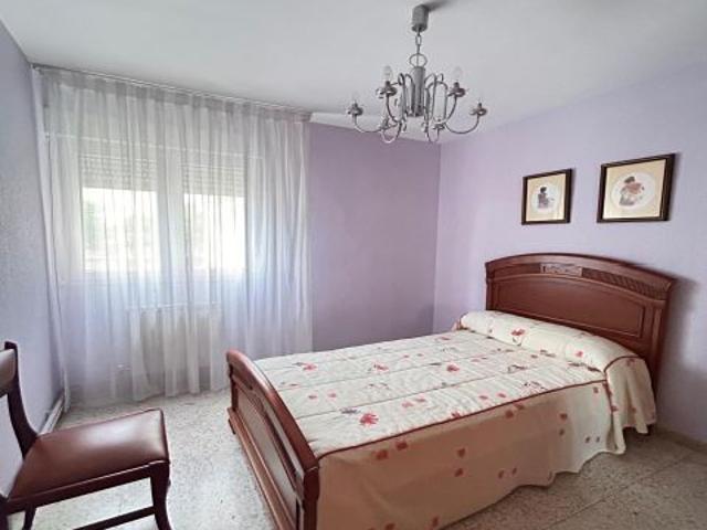 Piso en alquiler en Venta de Baños, Palencia