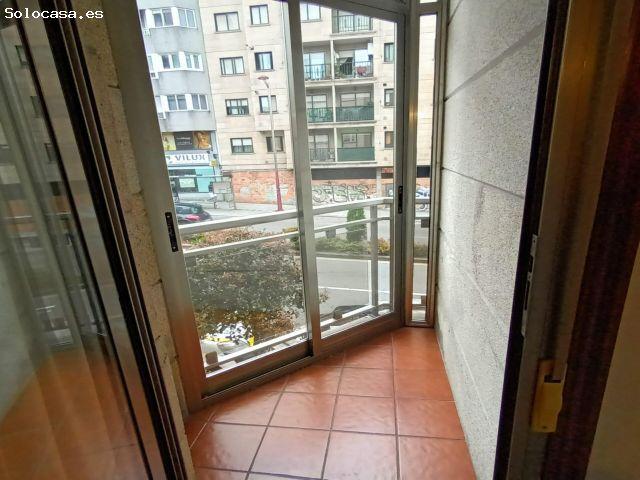 Piso en venta en Teis, Vigo