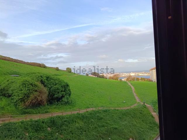 Piso en venta en A Coruña, Os Rosales