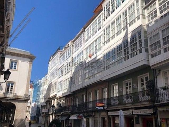 Piso en venta en A Coruña, Pescaría