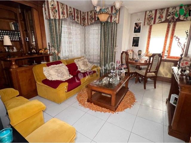 Piso en venta en A Estrada