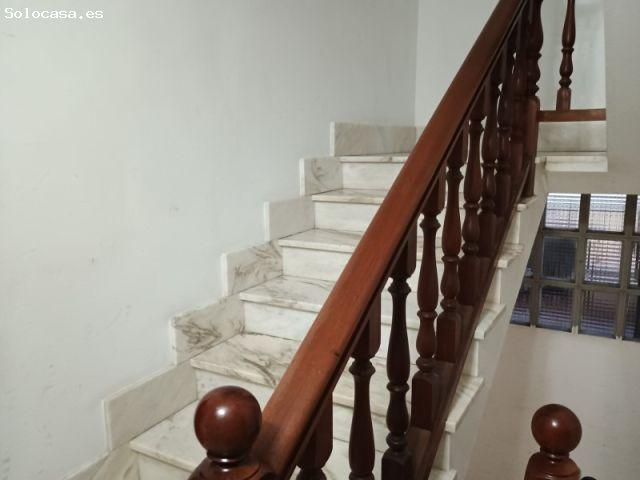 Piso en venta en Ares, Ferrol