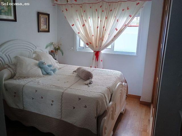 Piso en venta en Ares, Ferrol