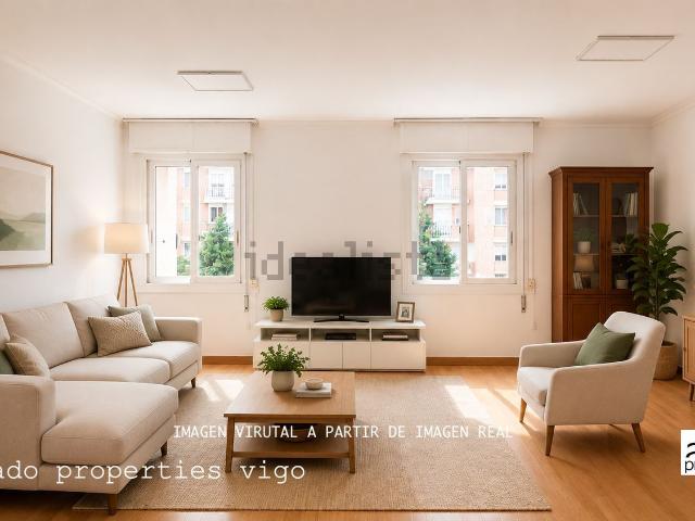 Piso en venta en Castrelos, Vigo