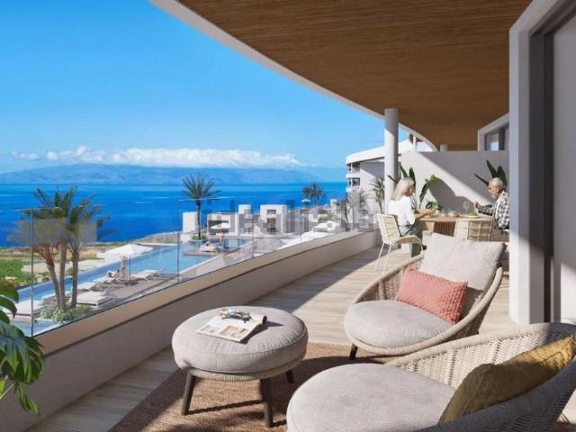 Piso en venta en Los Menores, Adeje