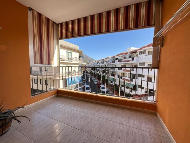 Piso en venta en La Postura, Adeje