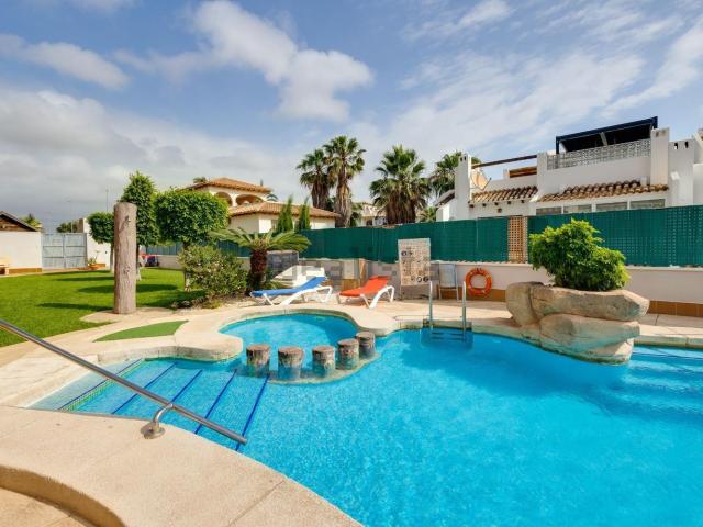 Piso en venta en Dehesa de Campoamor, el Baix Segura / La Vega Baja