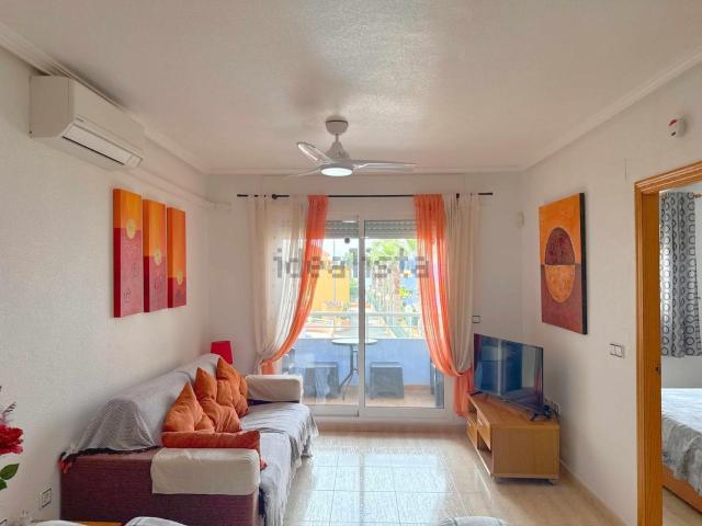 Piso en venta en Residencial Vistamar Fase 4 y 5, Orihuela