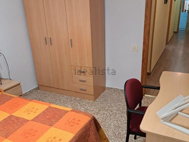 Piso en alquiler en Centro, Albacete