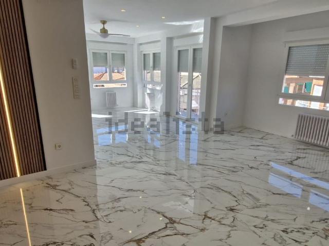 Piso en venta en Centro, Albacete
