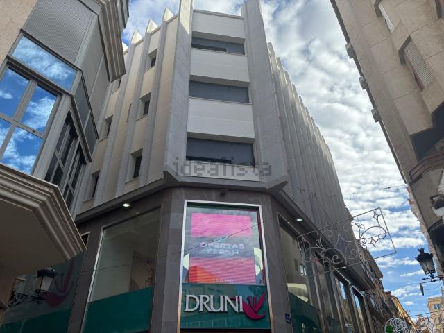 Piso en alquiler en Centro, Albacete