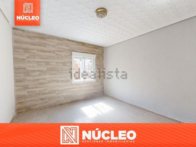 Piso en venta en Distrito 2, Albacete