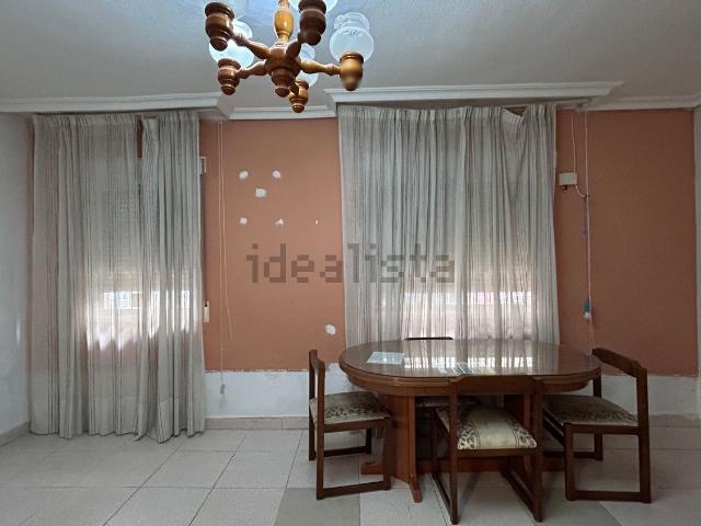 Piso en venta en Distrito 2, Albacete