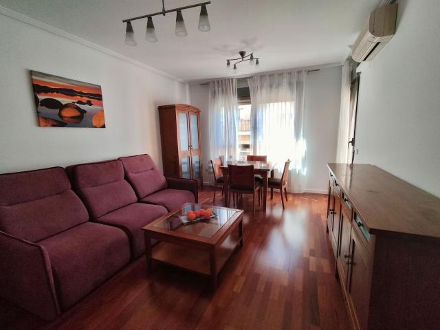 Piso en alquiler en Centro, Albacete