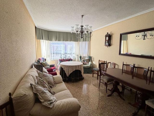 Piso en venta en Distrito 2, Albacete
