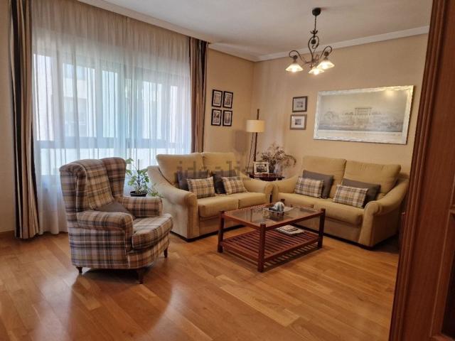 Piso en venta en Centro, Albacete