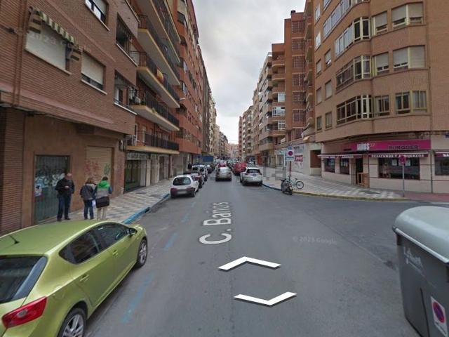 Piso en venta en Albacete, Feria