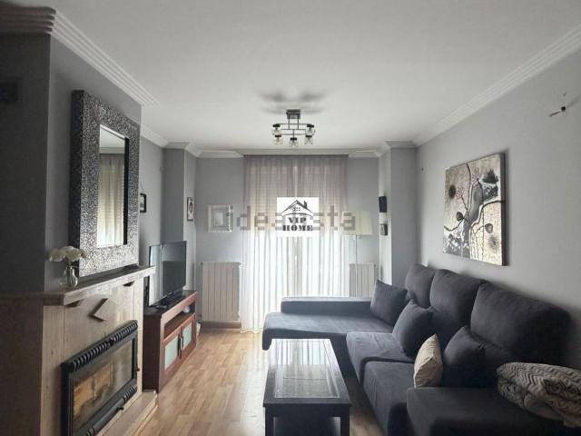 Dúplex en venta en Distrito 3, Albacete