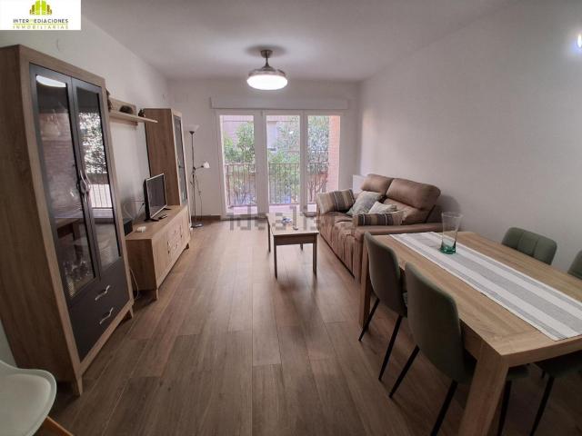 Piso en venta en Distrito 2, Albacete