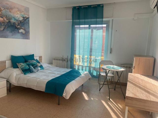 Piso en venta en Distrito 5, Albacete