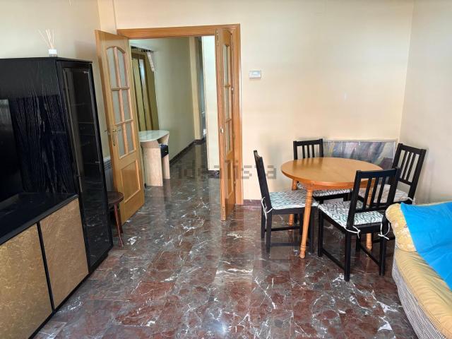 Piso en venta en Distrito 3, Albacete