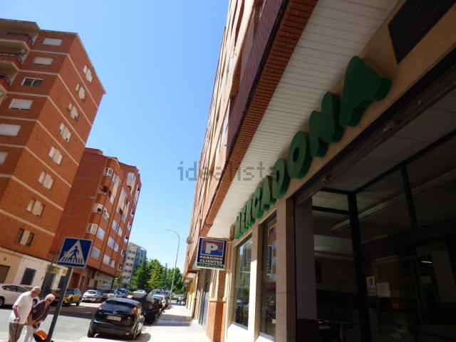 Piso en alquiler en Distrito 3, Albacete