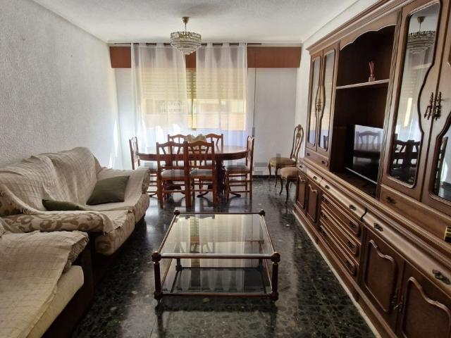 Piso en alquiler en Centro, Albacete