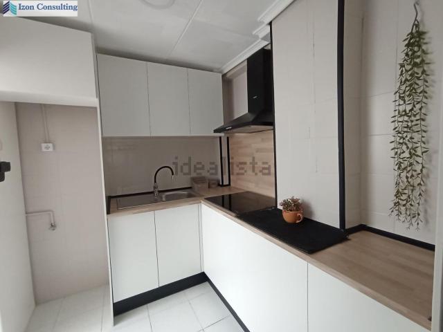 Piso en venta en Distrito 4, Albacete