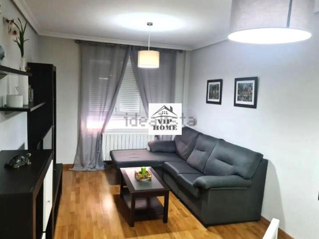 Piso en venta en Distrito 2, Albacete