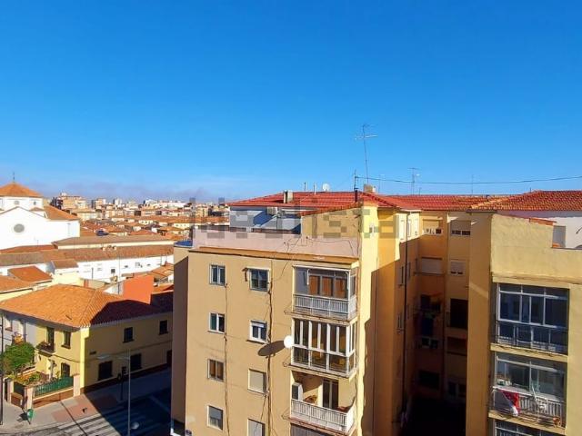 Piso en venta en Distrito 2, Albacete