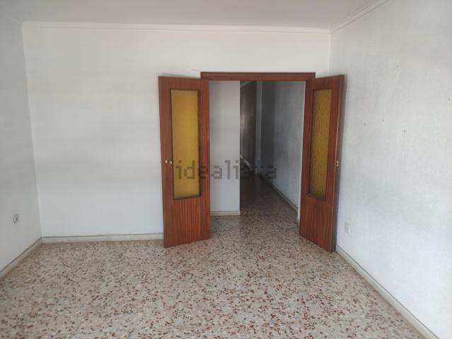 Piso en venta en Albatera, Valencia