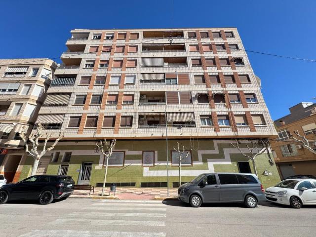 Piso en venta en Albatera, Valencia