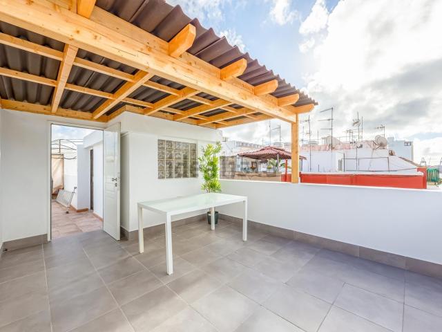 Piso en venta en Alcaravaneras, Gran Canaria