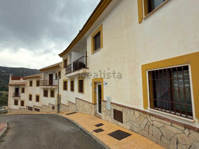 Piso en venta en Alcaucín, Málaga