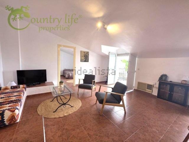 Piso en venta en Alcaucín, Málaga